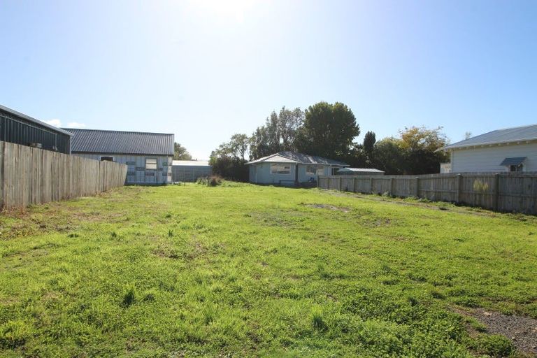 Photo of property in 9 Bowen Street, Woodville, 4920