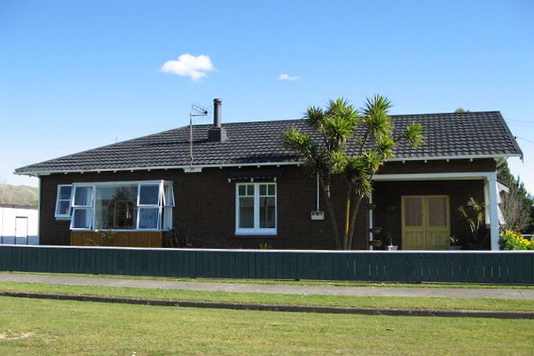 Photo of property in 40 Grey Street, Shannon, 4821