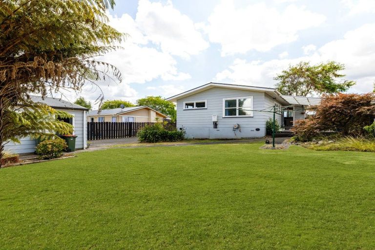 Photo of property in 77 Pohutukawa Drive, Pukete, Hamilton, 3200