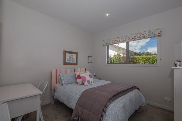 Photo of property in 5 Edgewood Place, Wanaka, 9305