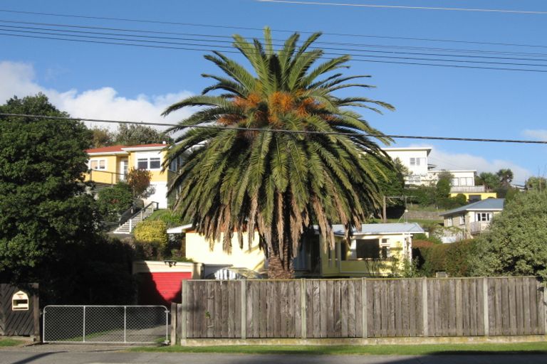 Photo of property in 96 Matai Road, Raumati South, Paraparaumu, 5032