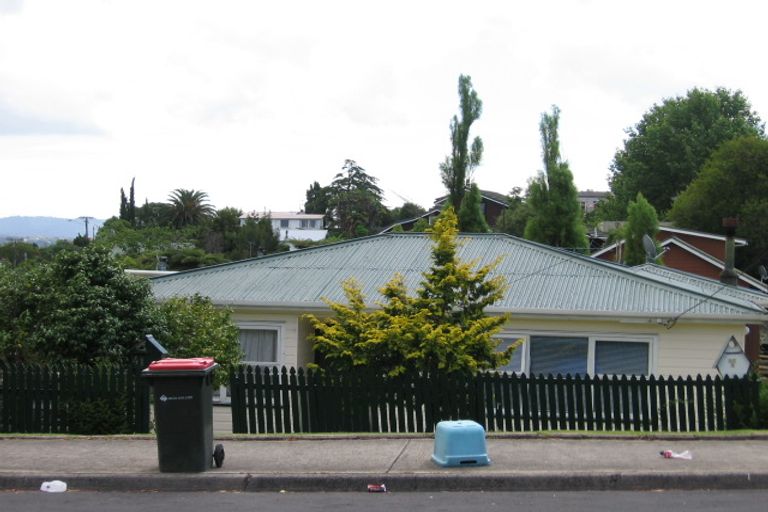 Photo of property in 41 Whitney Street, New Windsor, Auckland, 0600