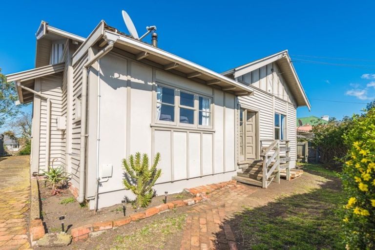 Photo of property in 79 Alma Road, Gonville, Whanganui, 4501