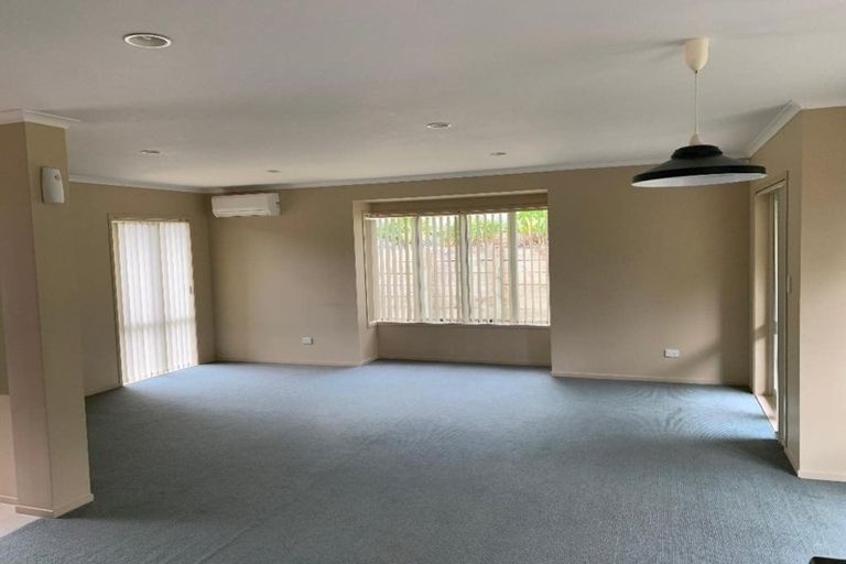 Photo of property in 19 Hawk Place, Welcome Bay, Tauranga, 3112