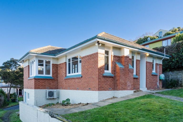 Photo of property in 10 Seddon Street, Ravensbourne, Dunedin, 9022