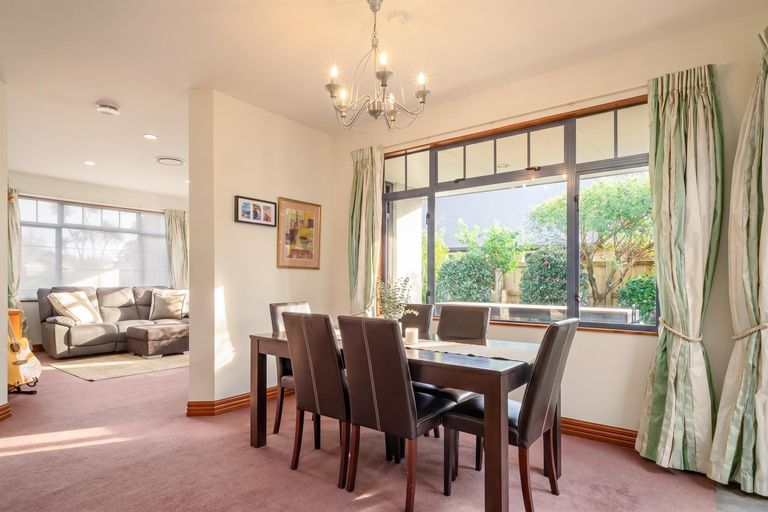 Photo of property in 30 Oaklands Drive, Cambridge, 3434