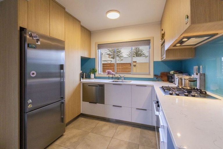 Photo of property in 1/87 Waghorne Street, Ahuriri, Napier, 4110