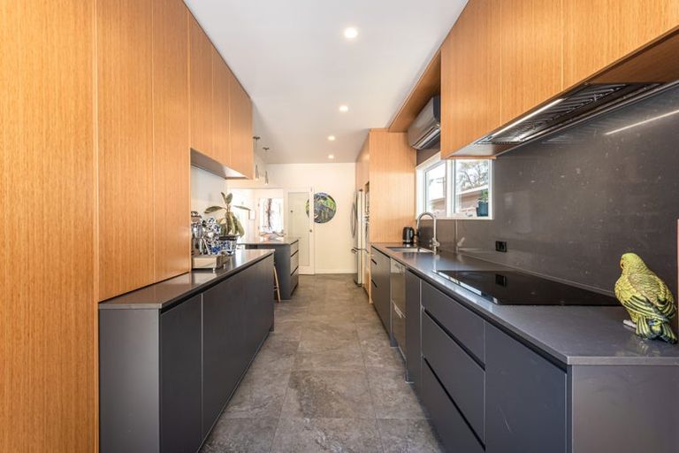 Photo of property in 15 Ngahere Street, Fendalton, Christchurch, 8041