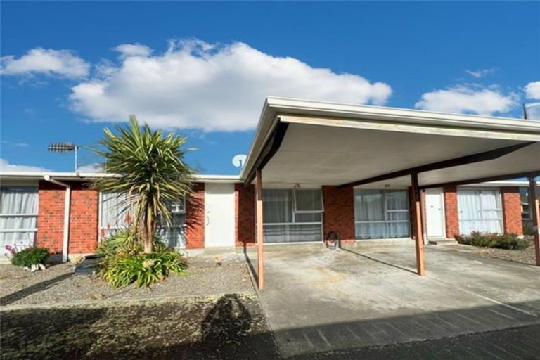 Photo of property in 45 Albert Street, Palmerston North, 4414