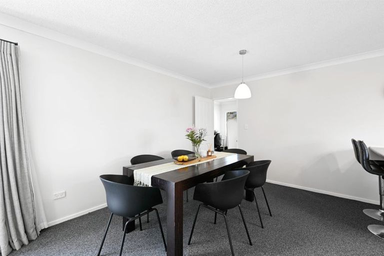 Photo of property in 27 Sarindah Place, Fairview Downs, Hamilton, 3214