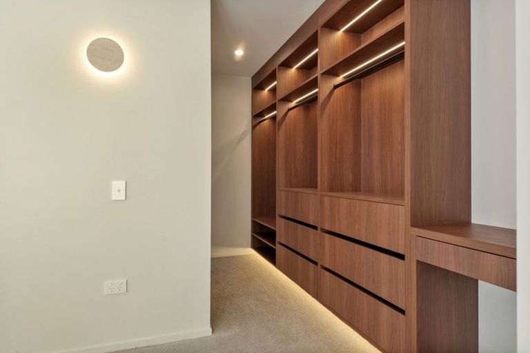 Photo of property in 318 Swanson Road, Henderson, Auckland, 0610