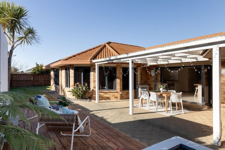 Photo of property in 61 Keepa Close, Papamoa Beach, Papamoa, 3118