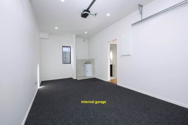 Photo of property in 21d Parker Avenue, New Lynn, Auckland, 0600
