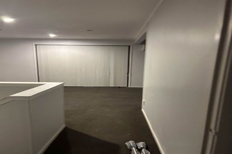 Photo of property in 31 Waimai Avenue, Weymouth, Auckland, 2103