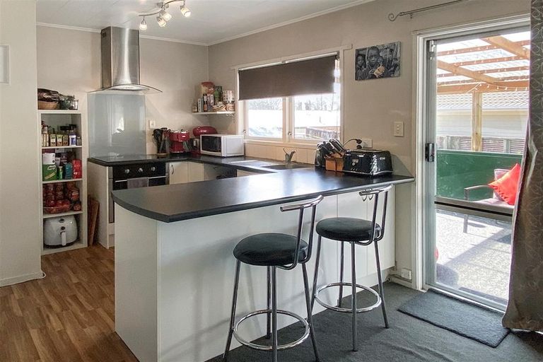 Photo of property in 11 Beryl Place, Pukehangi, Rotorua, 3015