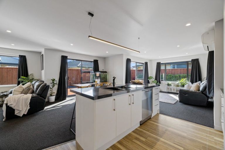 Photo of property in 93 Sunline Avenue, Lincoln, 7608