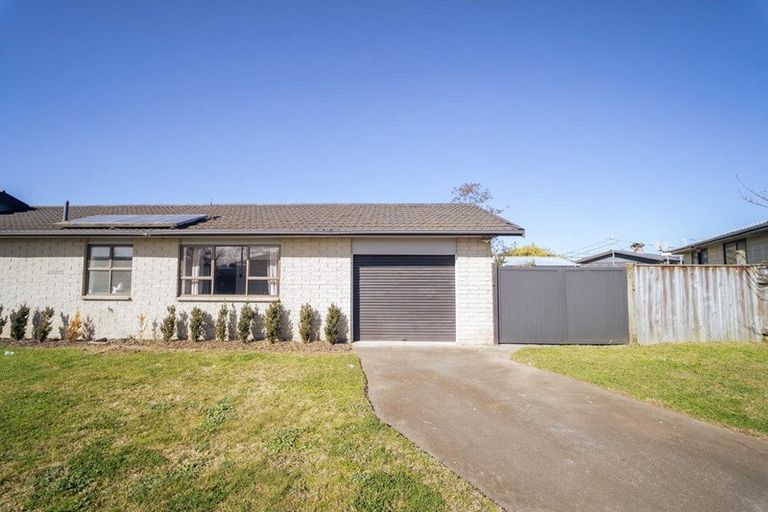 Photo of property in 243 Flaxmere Avenue, Flaxmere, Hastings, 4120