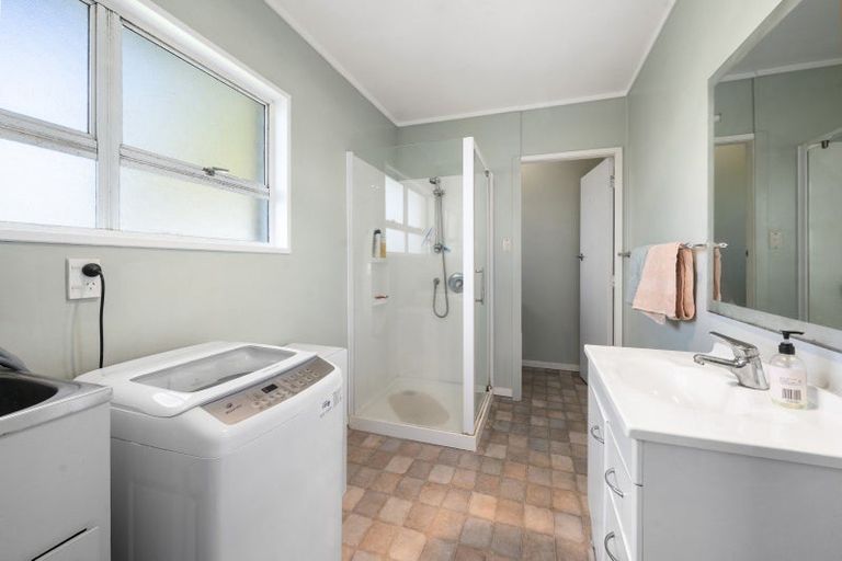 Photo of property in 30 Basley Road, Owhata, Rotorua, 3010