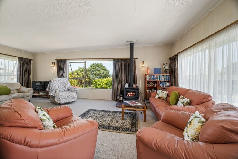 Photo of property in 138 Kawaha Point Road, Kawaha Point, Rotorua, 3010