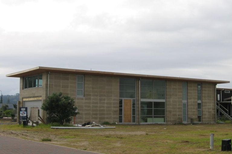 Photo of property in 176 Omaha Drive, Omaha, 0986