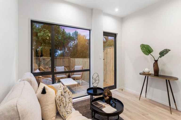 Photo of property in 26d Bellringer Road, Massey, Auckland, 0614