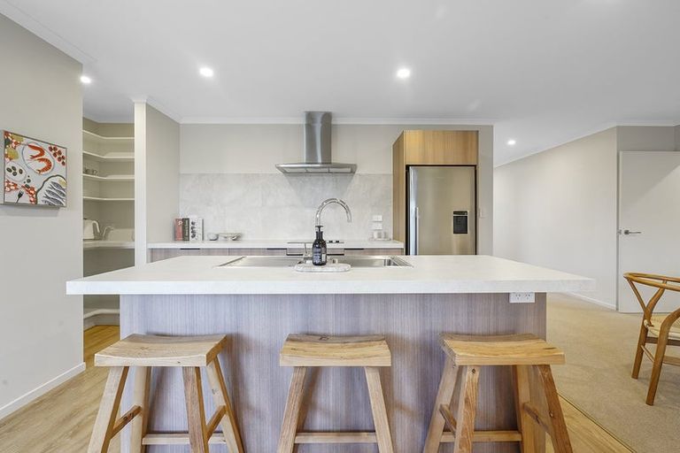 Photo of property in 31 Overton Street, Rototuna North, 3210