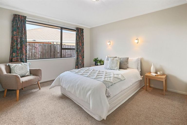 Photo of property in 2/32 Cotswold Avenue, Bishopdale, Christchurch, 8053