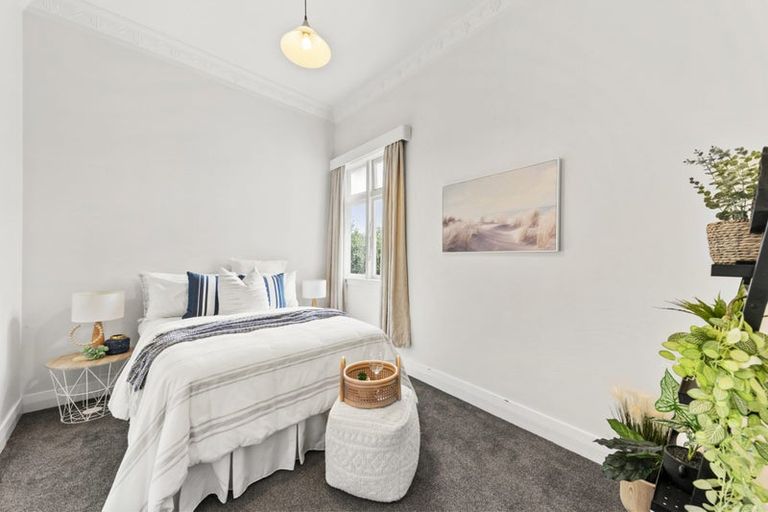 Photo of property in 7 Derby Street, Mount Victoria, Wellington, 6011