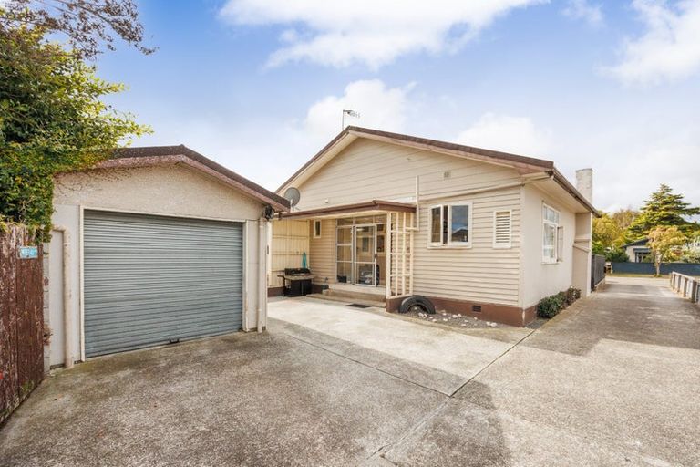 Photo of property in 36 Wood Street, Takaro, Palmerston North, 4410