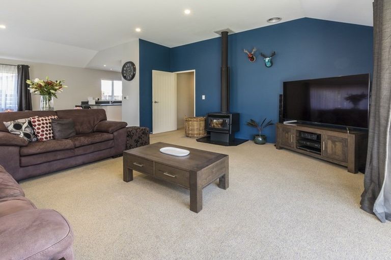 Photo of property in 225 Stone Street, Wanaka, 9305