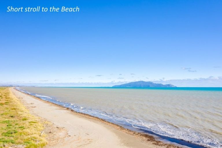 Photo of property in 52 Gawler Street, Te Horo Beach, Otaki, 5581