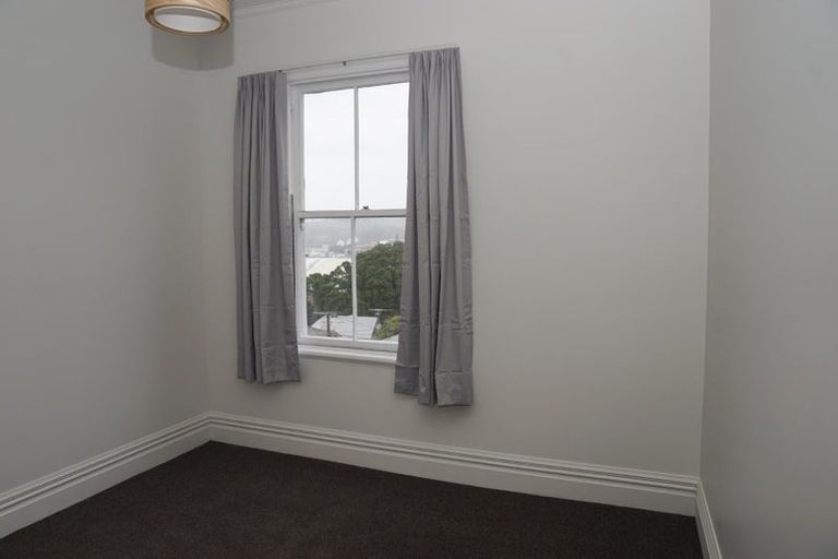 Photo of property in 64 Wright Street, Mount Cook, Wellington, 6021