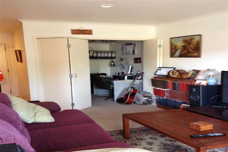 Photo of property in 4c/30 Westward Ho, Glen Eden, Auckland, 0602