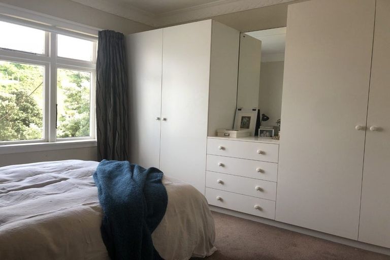 Photo of property in 155 Severn Street, Island Bay, Wellington, 6023