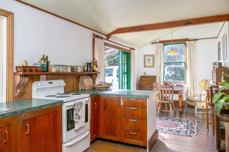 Photo of property in 14 Lyon Street, Featherston, 5710