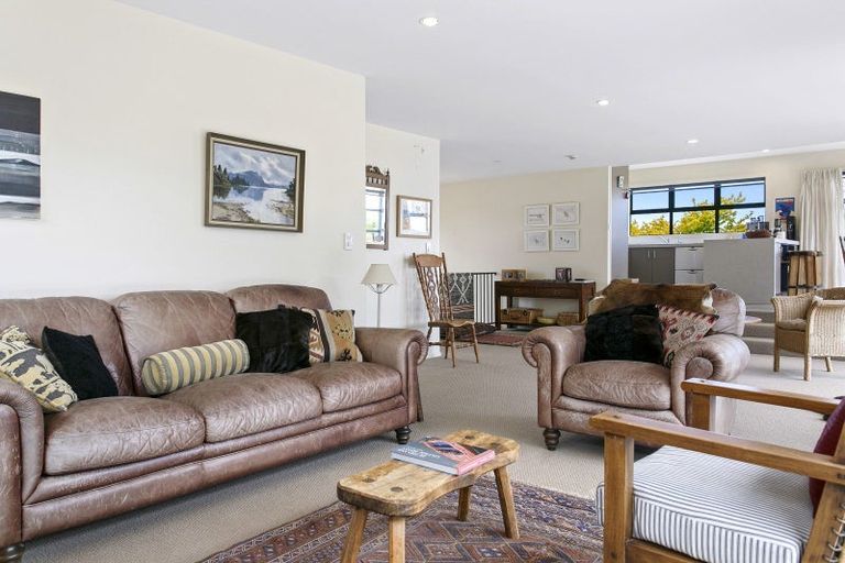 Photo of property in 10 Kapuka Place, Wharewaka, Taupo, 3330