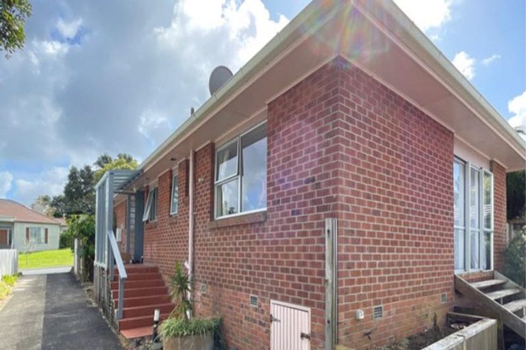 Photo of property in 20 Spencer Road, Pinehill, Auckland, 0632