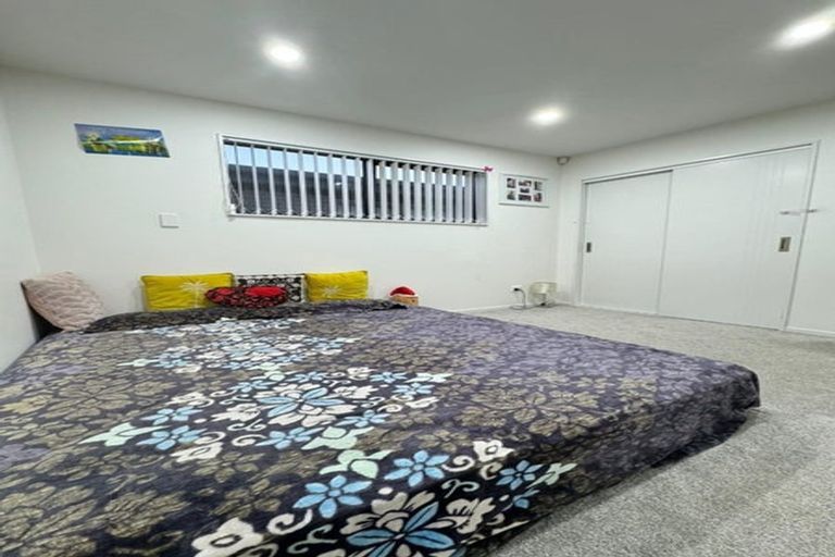 Photo of property in 41 Farmland Road, Papakura, 2110