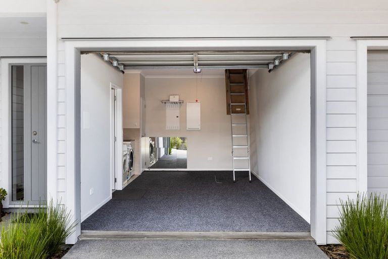 Photo of property in 6a Kuku Avenue, Red Beach, 0932