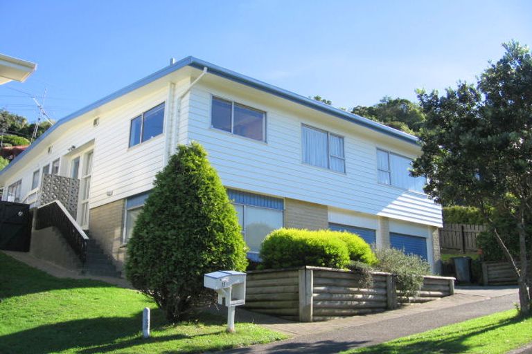 Photo of property in 11 John Sims Drive, Broadmeadows, Wellington, 6035