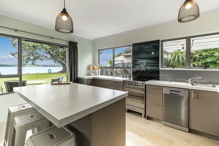 Photo of property in 3 Fleet Street, Glenbrook, Waiuku, 2681