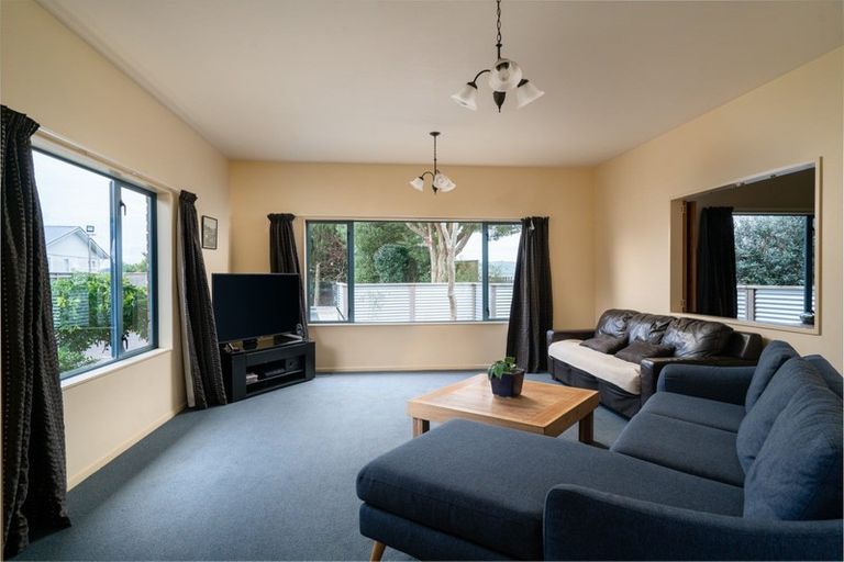 Photo of property in 2/52 Henry Hill Road, Taupo, 3330