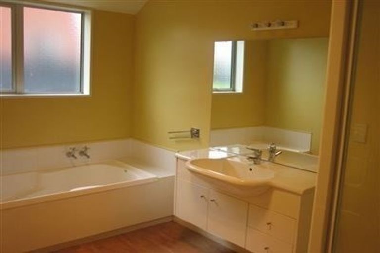 Photo of property in 17 Annaby Drive, Northwood, Christchurch, 8051