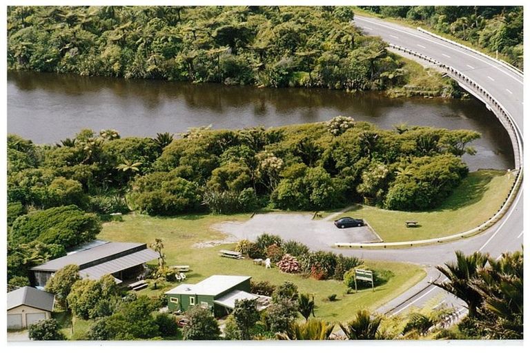Photo of property in 4423 State Highway 6, Punakaiki, 7873