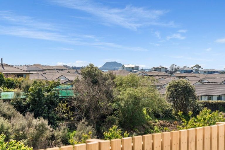 Photo of property in 45 Ridge Drive, Omokoroa, 3114