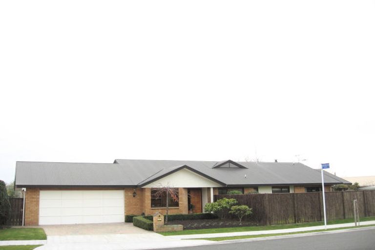 Photo of property in 2 Mission Road, Greenmeadows, Napier, 4112