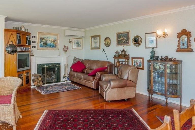 Photo of property in 93 Manly Street, Paraparaumu Beach, Paraparaumu, 5032