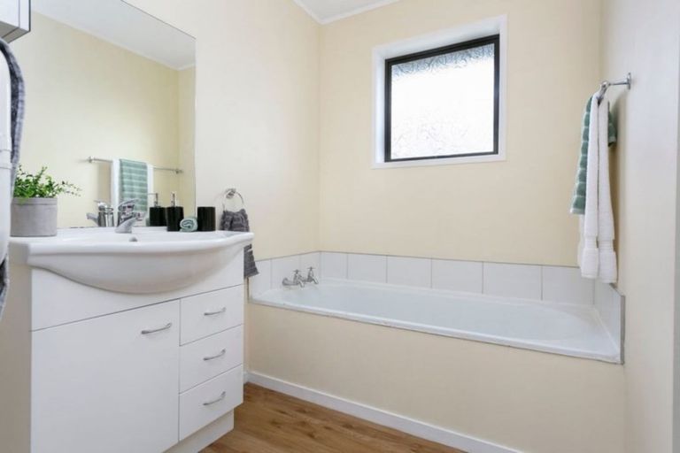 Photo of property in 3 Alfred Back Place, Cambridge, 3434