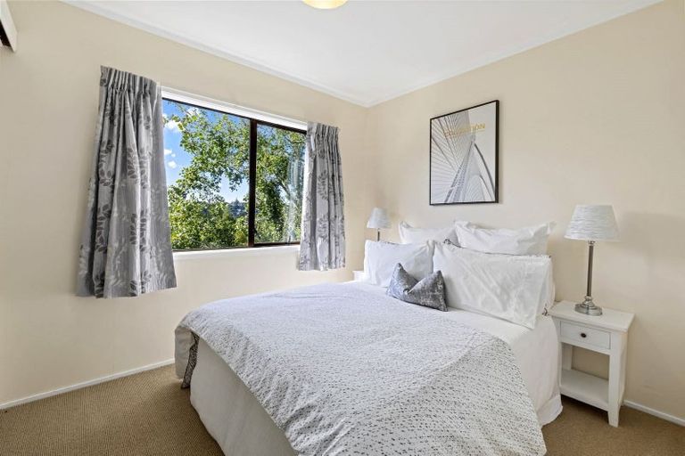 Photo of property in 2/130 Glamorgan Drive, Torbay, Auckland, 0630