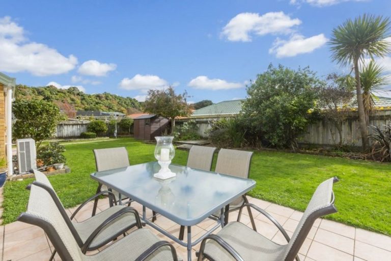Photo of property in 4 Emerald Hill Drive, Birchville, Upper Hutt, 5018